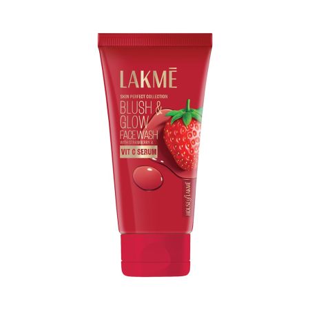 Lakme Blush & Glow Hydrating Strawberry Facewash, with Vitamin C Serum