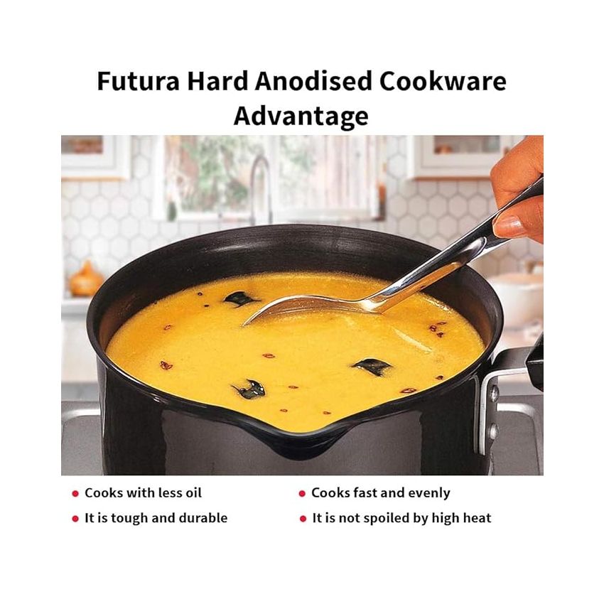 Hawkins Futura 1.5 Litre Saucepan, Hard Anodised Sauce Pan with Stainless Steel Lid, Induction Saucepan, Small Sauce Pan, Black (IAS15S)