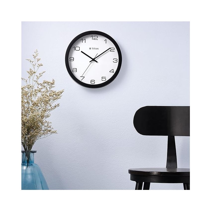 Titan Contemporary Wall Clock with Silent Sweep Technology - 30 Cm X 30 Cm (Medium)(Plastic) - Analog, Black
