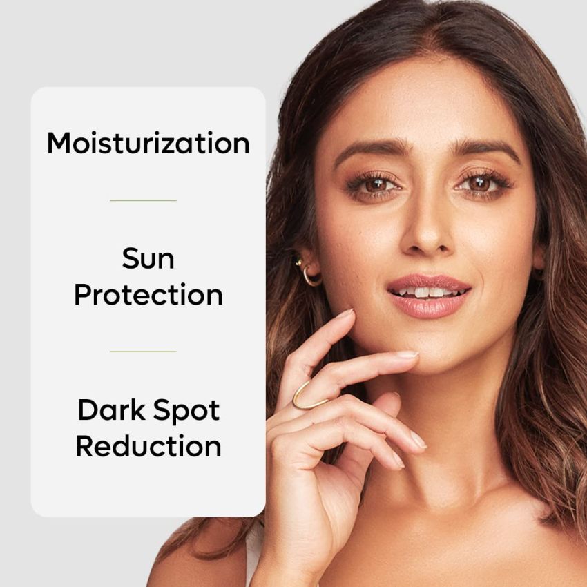 mCaffeine Day Cream For Women with SPF 30 PA++ | With Vitamin C, Hyaluronic Acid & Green Tea for 24hr Moisturization & 12hr Sun Protection | Reduces Dark Spots & Pigmentation - 50 ml