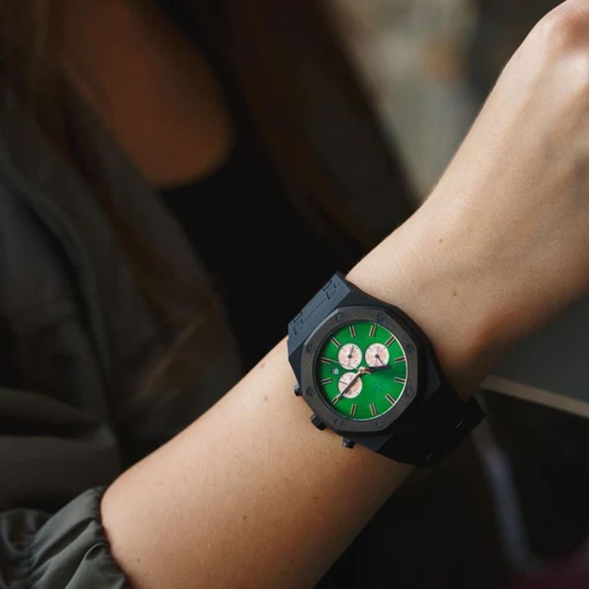EIGHT KUWAIT Envo Chronograph Green watch