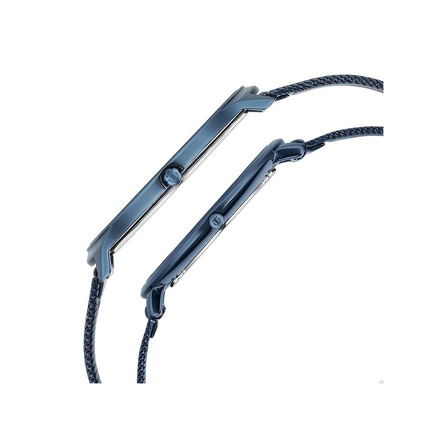 Titan Edge Pair Blue Dial Analog Stainless Steel Strap Watch for Couple-NS18432655QM01P/NT18432655QM01