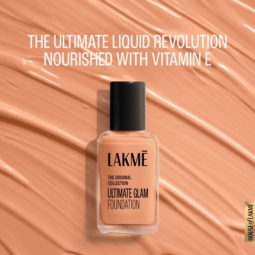 Lakmē Perfecting Liquid Foundation, Dewy Finish, Lightweight, Waterproof, With Vitamin E For Nourishing Skin & Oil Control, Pearl, 27ml