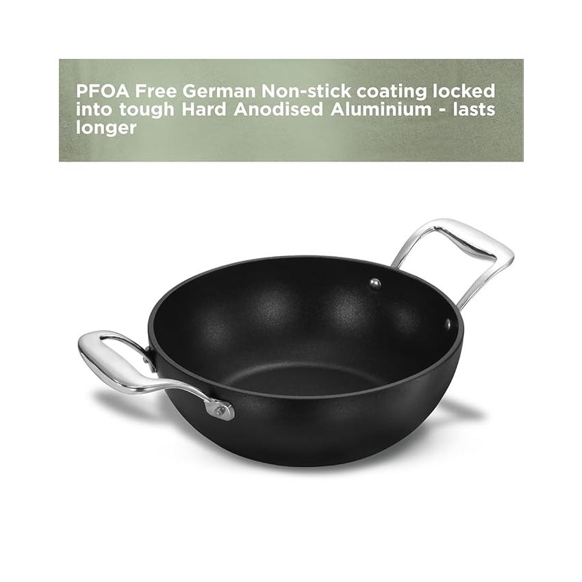 Hawkins Futura Pro 2.5 Litre Deep-Fry Pan, Nonstick Kadhai with Stainless Steel Handles and Stainless Steel Lid, Balck (PNK25S)