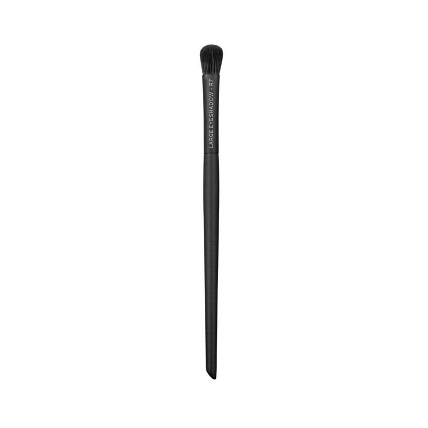 RENEE Professional Makeup Brush with Easy-to-Hold, Ultra Soft Bristles for Precise Application & Perfectly Blended Look, Large Eyeshadow Brush R7, 1Pc
