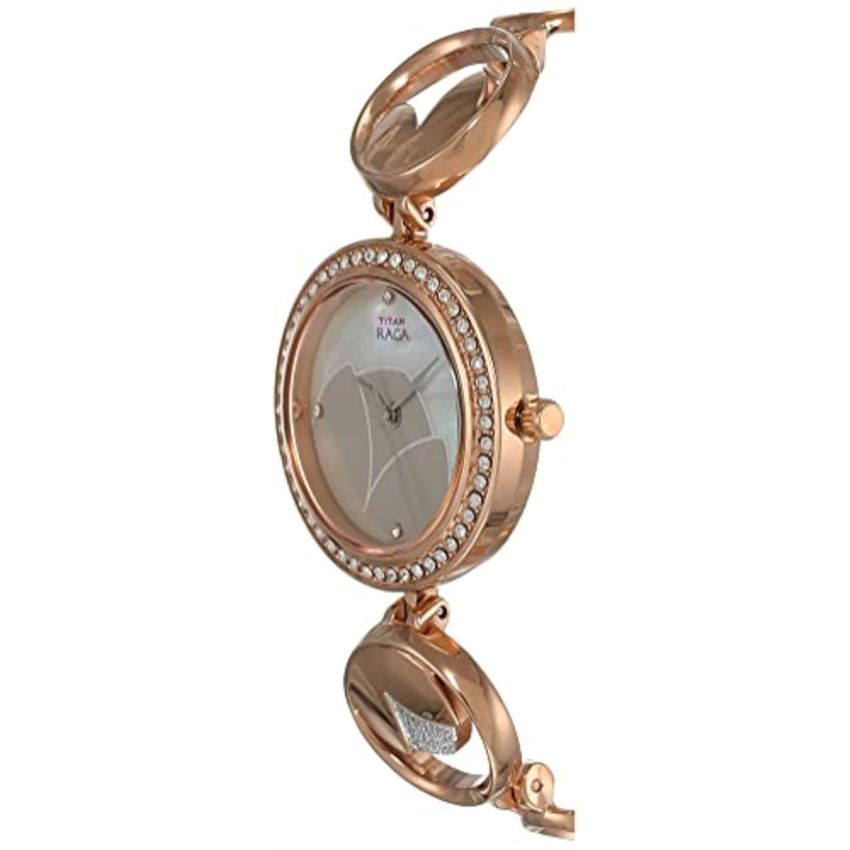 Titan Stainless Steel Raga Analog Mother Of Pearl Dial Women's Watch Nm2539Km01/Nn2539Km01/Np2539Km01, Band Color:Multicolor