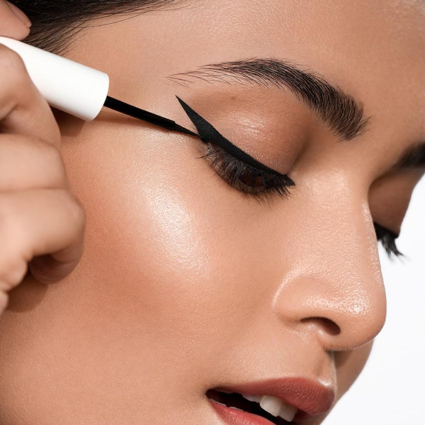 Plum Lash Serum Eyeliner | Clinically Proven To Boost Lash Growth | Intensely Pigmented | Matte Finish | Smudge-Proof | 01 Blackout