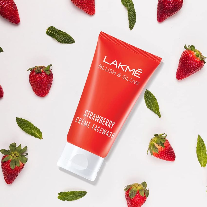 LAKMÉ Strawberry Creme Face Wash 100 G