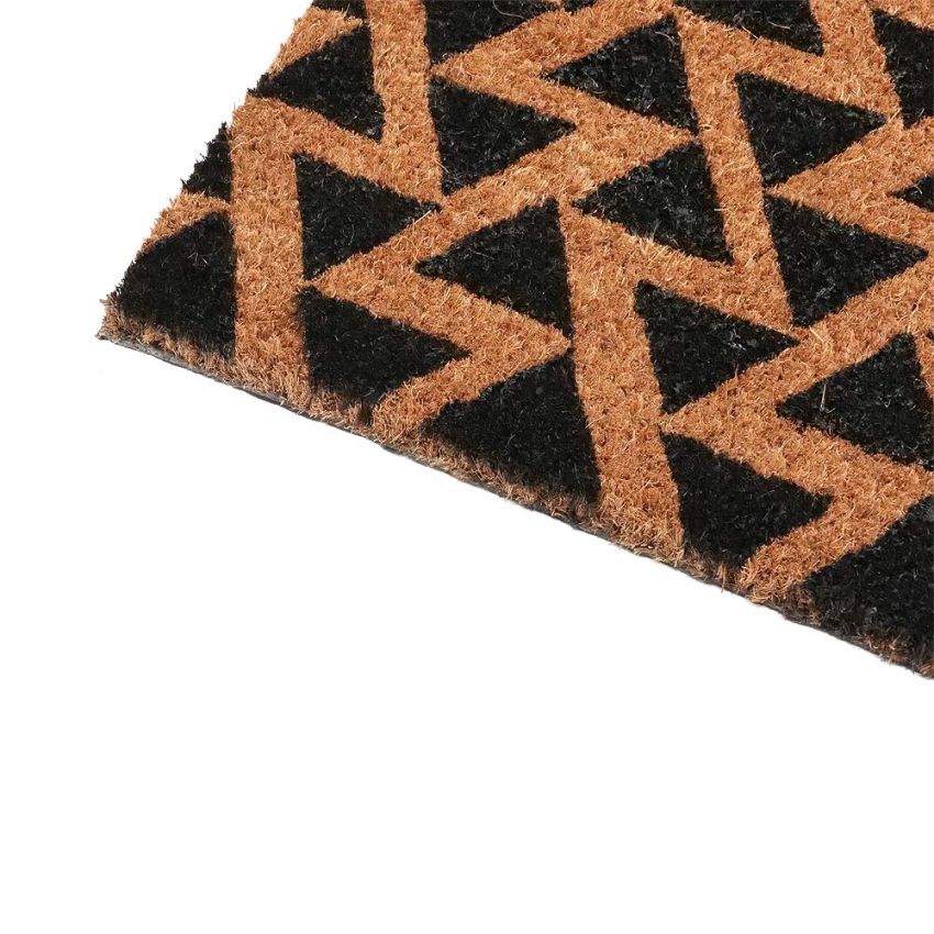 Onlymat Printed Coir Doormat with Non-Slip PVC Backing for Outdoor and Indoors - Durable, Large, Waterproof, and Thick - Chevron Pattern Print, Black and Brown Colored Rug (75x45cm)